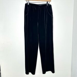 Chico's Black Velvet Pants Elastic Waist Wide Leg Traveler Pull On Sz 1 (8M) USA